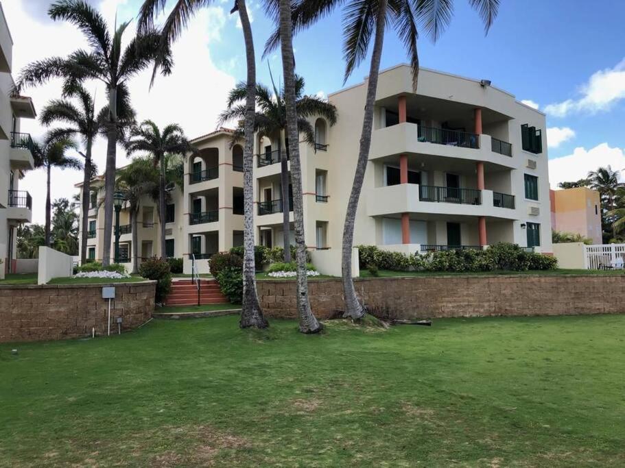 1St Level Unit Steps To Beach- Cold Air Conditioner At Poza Del Mar Luquillo Zewnętrze zdjęcie