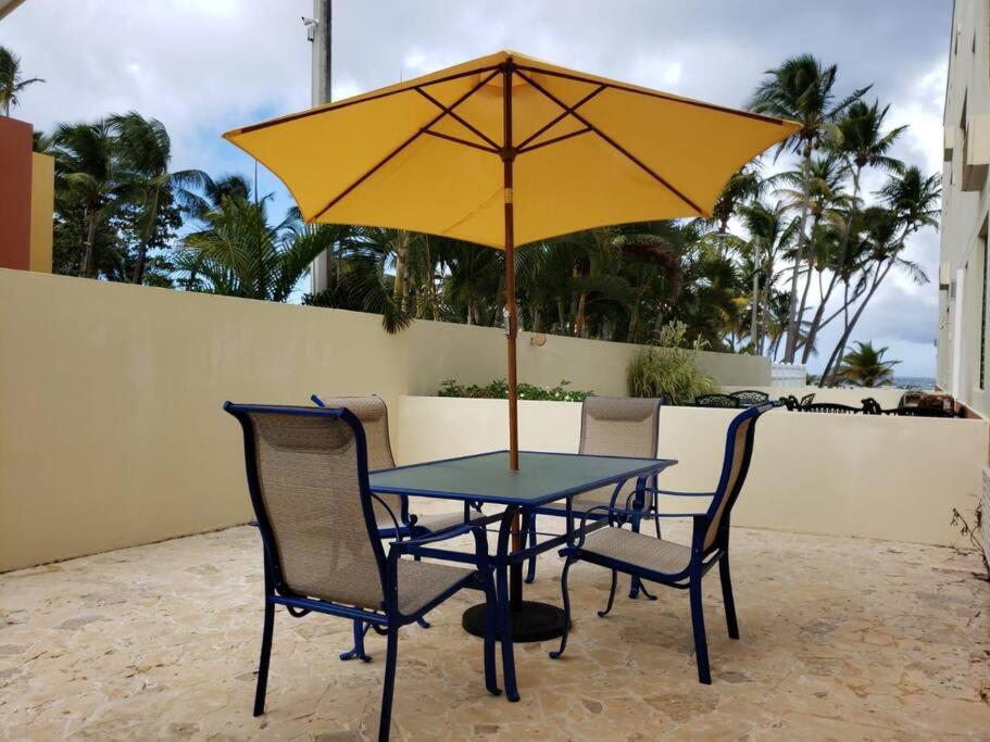 1St Level Unit Steps To Beach- Cold Air Conditioner At Poza Del Mar Luquillo Zewnętrze zdjęcie